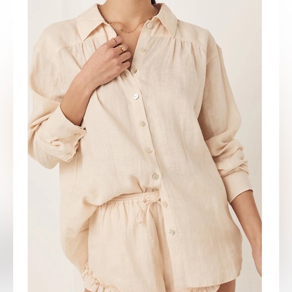 NWT Spell Sunday💯Linen Blouse in Almond size small - Picture 1 of 9